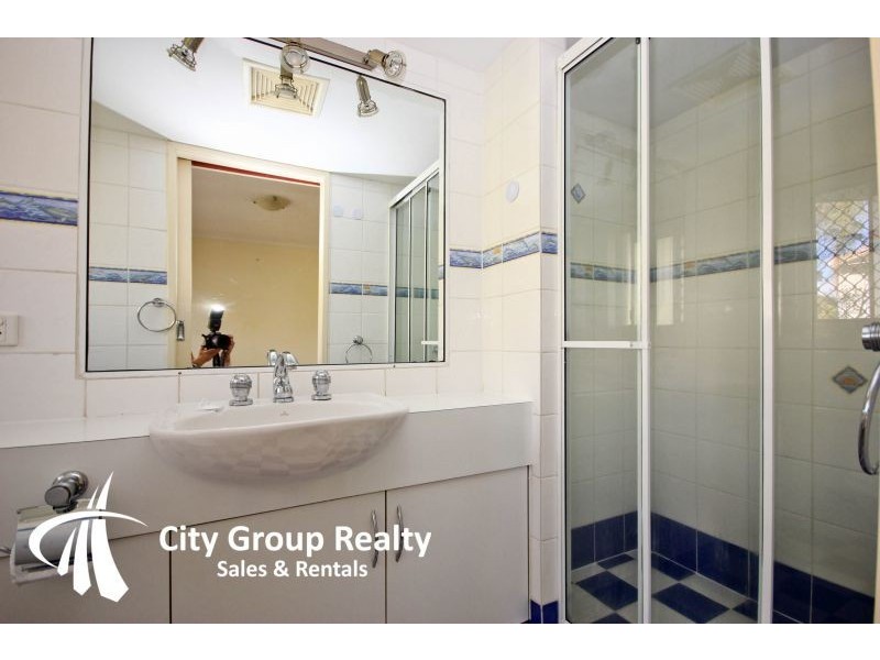 3/44 Brittania Avenue, Broadbeach QLD 4218