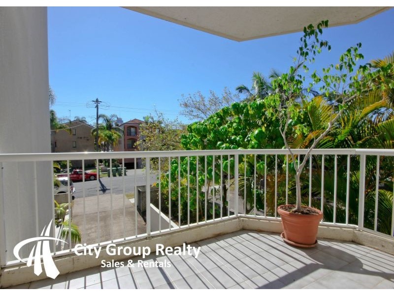 3/44 Brittania Avenue, Broadbeach QLD 4218