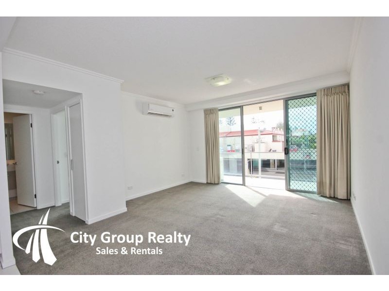 28/1 Gaven Crescent, Mermaid Beach QLD 4218