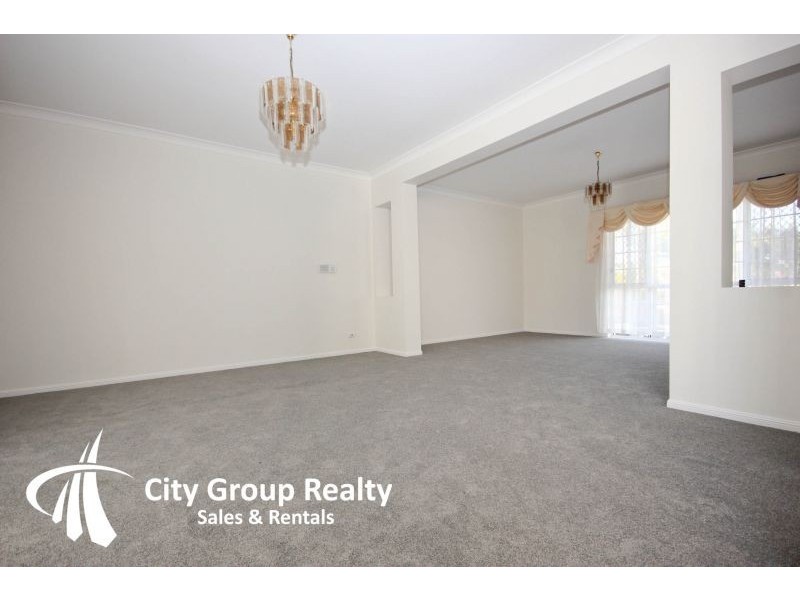 10 Wollundry Pl, Mermaid Waters QLD 4218