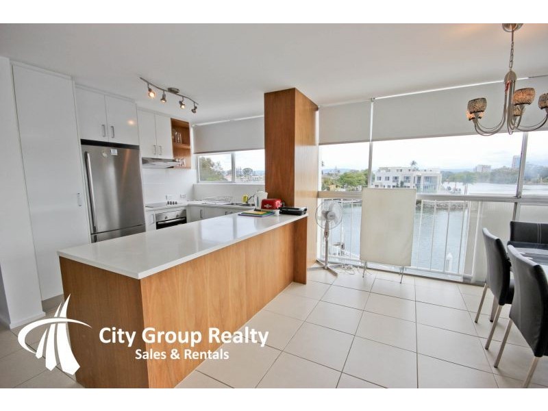 30 Watson Esplanade, Surfers Paradise QLD 4217
