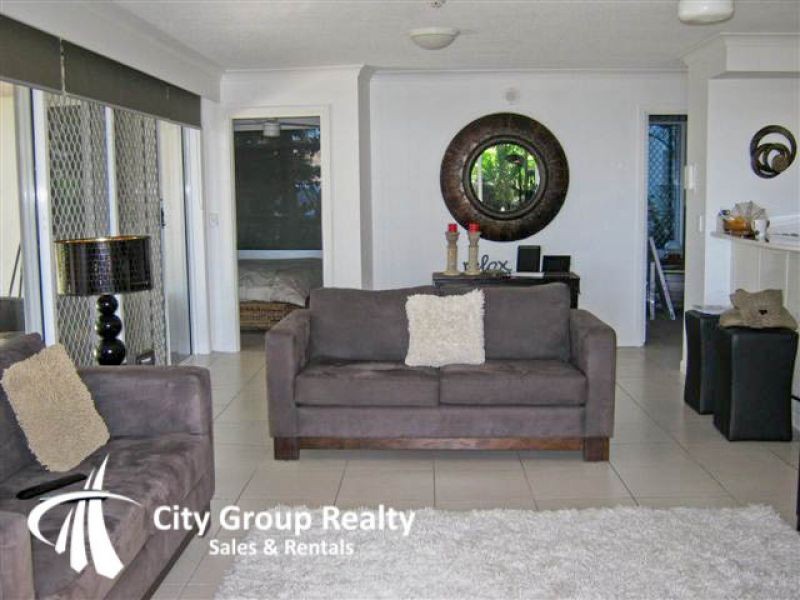 222 The Esplanade, Burleigh Heads QLD 4220