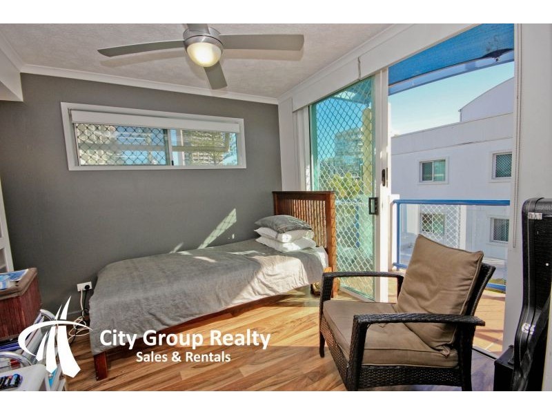 14/193 Surf Parade, Surfers Paradise QLD 4217