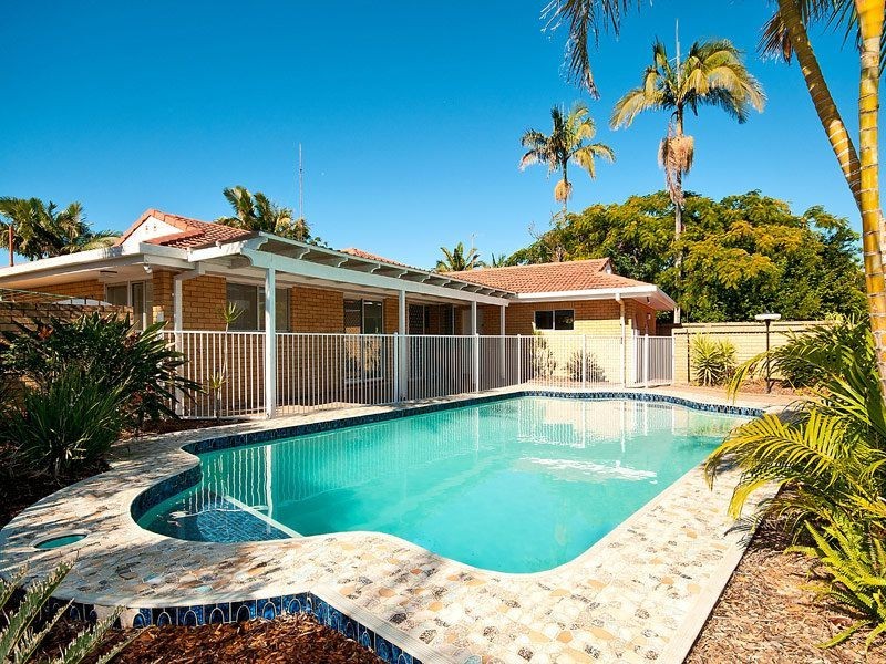 24 Platypus Avenue, Sorrento QLD 4217
