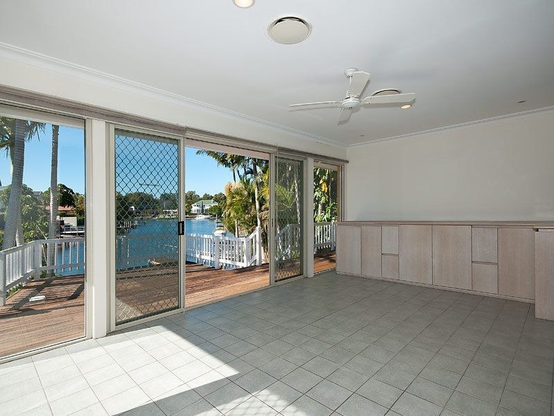 24 Platypus Avenue, Sorrento QLD 4217