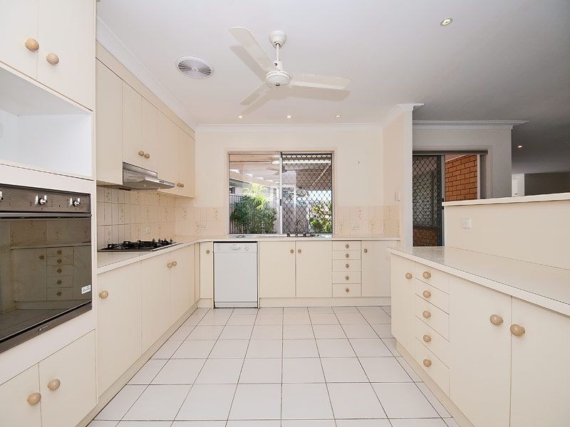 24 Platypus Avenue, Sorrento QLD 4217