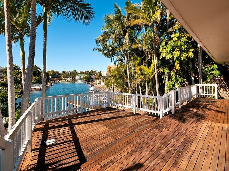 24 Platypus Avenue, Sorrento QLD 4217
