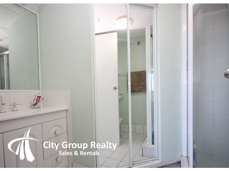 303/9 Trickett Street, Surfers Paradise QLD 4217