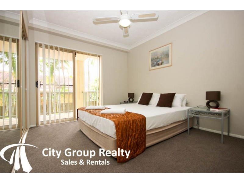 5/37 Golden Four Drive, Bilinga QLD 4225