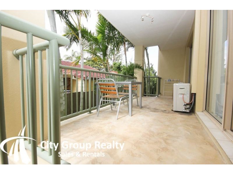 5/37 Golden Four Drive, Bilinga QLD 4225