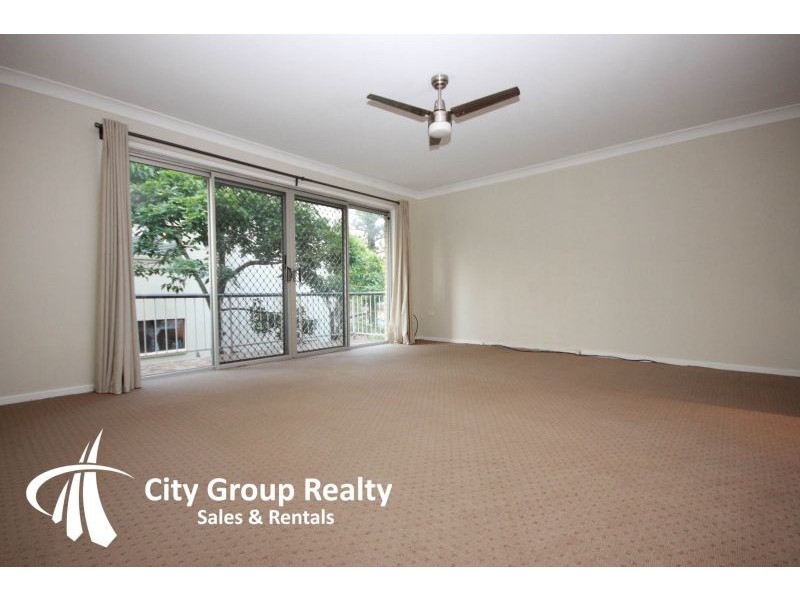 4/123 Old Burleigh Road, Broadbeach QLD 4218