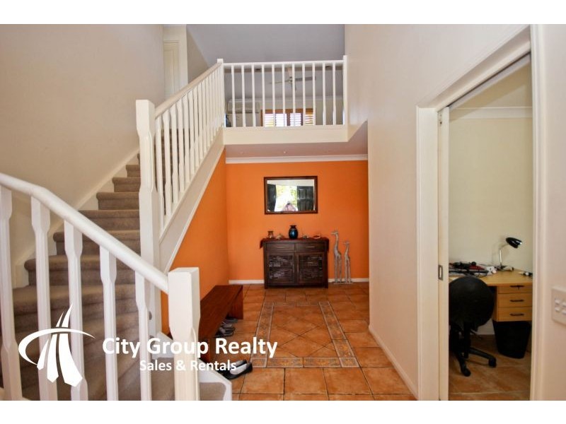 4 Milverton Close, Mudgeeraba QLD 4213