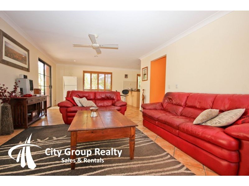 4 Milverton Close, Mudgeeraba QLD 4213