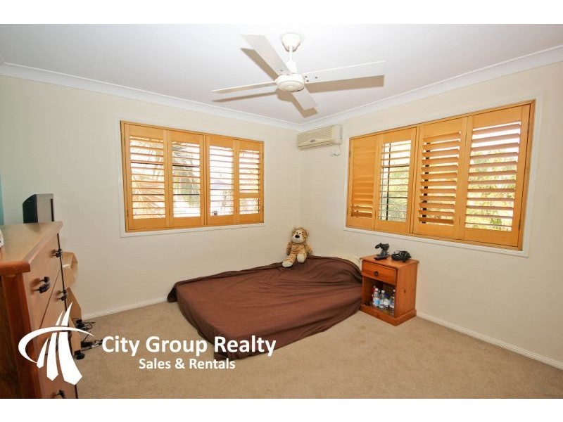 4 Milverton Close, Mudgeeraba QLD 4213