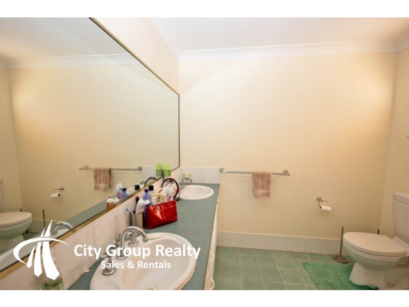 4 Milverton Close, Mudgeeraba QLD 4213