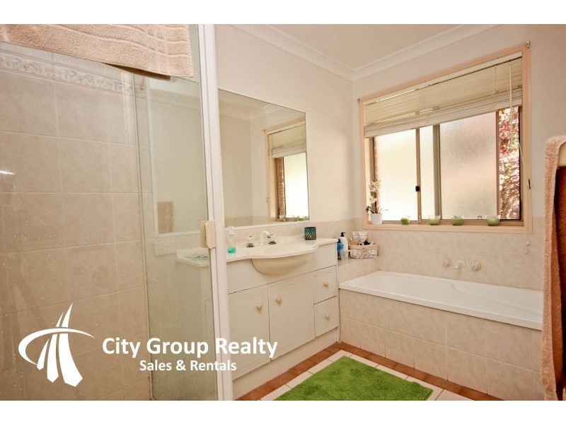 29 Alcott Court, Parkwood QLD 4214