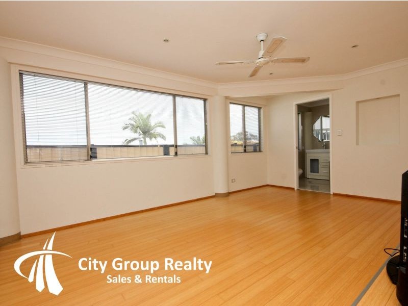39 Hill Ave, Burleigh Heads QLD 4220
