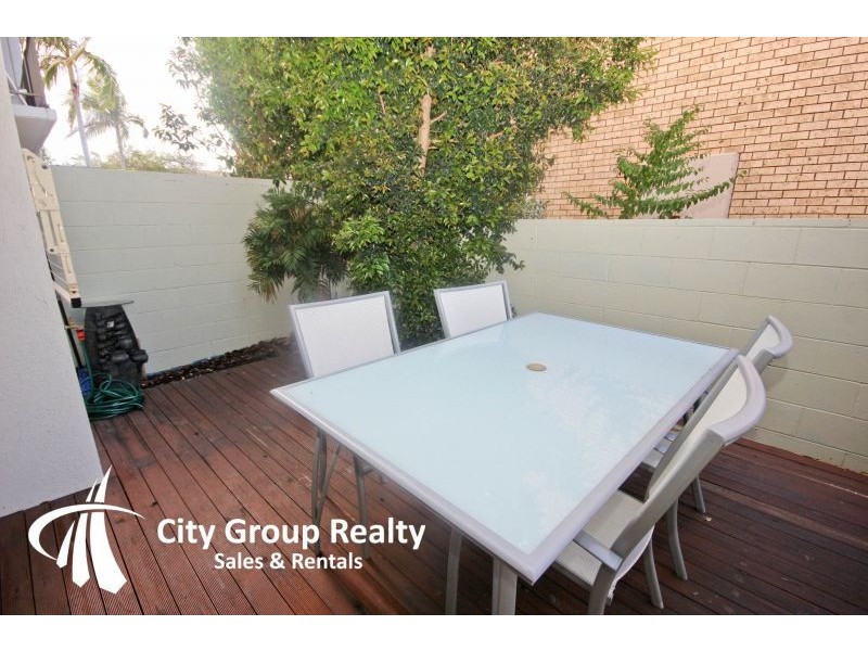 3 ‘Villa Perez’ 5 Aquila Court, Mermaid Waters QLD 4218