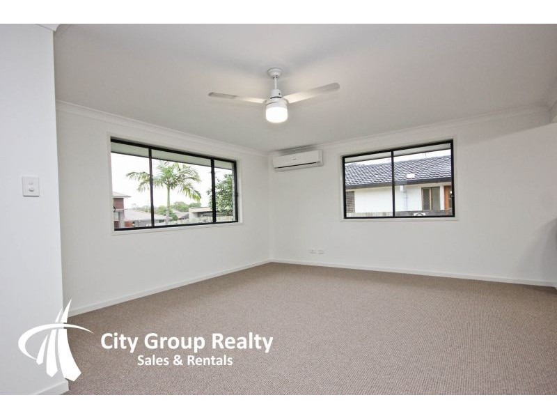 15 Luxor Street, Southport QLD 4215