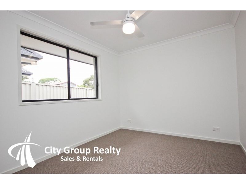 15 Luxor Street, Southport QLD 4215