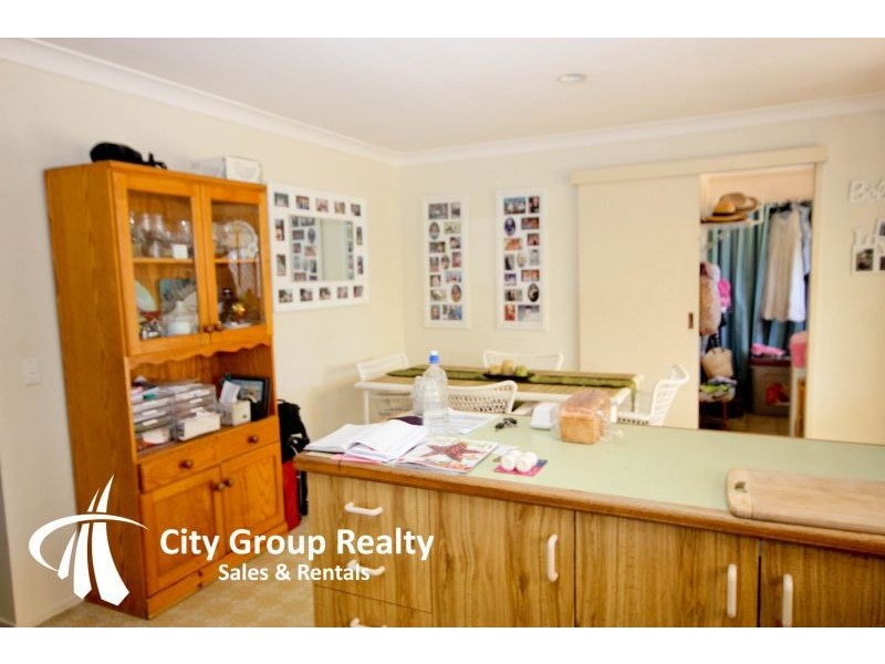11 Queenscliff Crescent, Robina QLD 4226