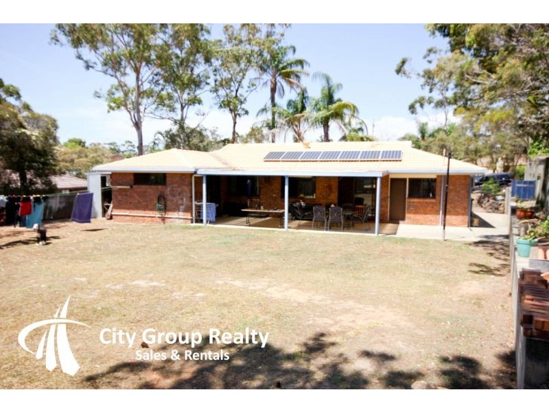 11 Queenscliff Crescent, Robina QLD 4226
