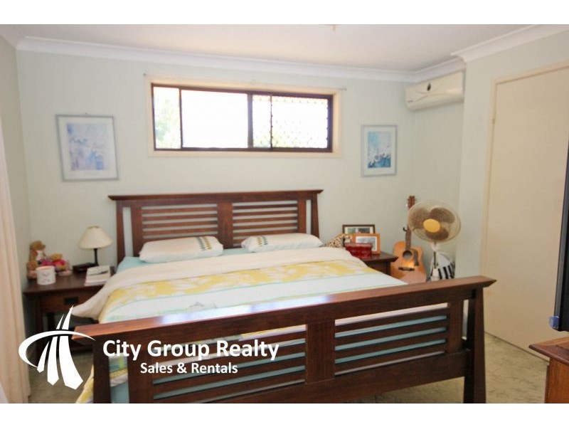 11 Queenscliff Crescent, Robina QLD 4226