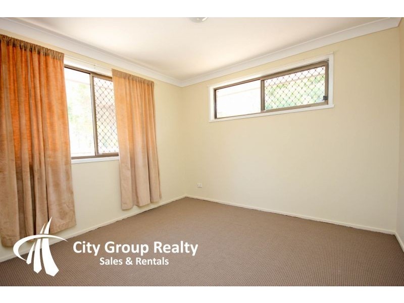 68 Macquarie Street, Molendinar QLD 4214