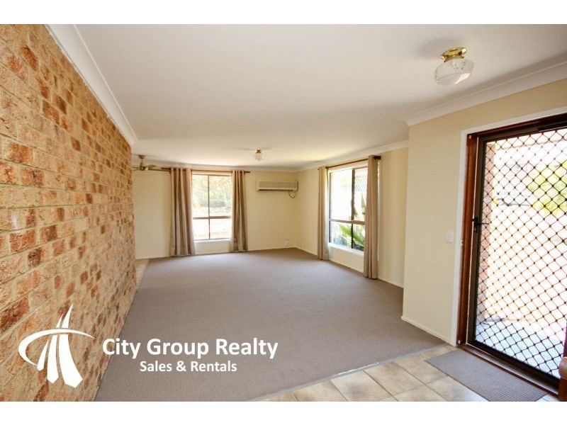 68 Macquarie Street, Molendinar QLD 4214