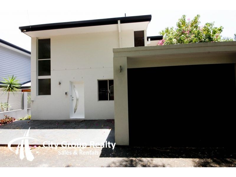 39 Hill Street, Burleigh Heads QLD 4220