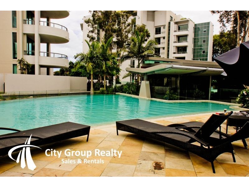 P1/28 Bayview Street, Runaway Bay QLD 4216