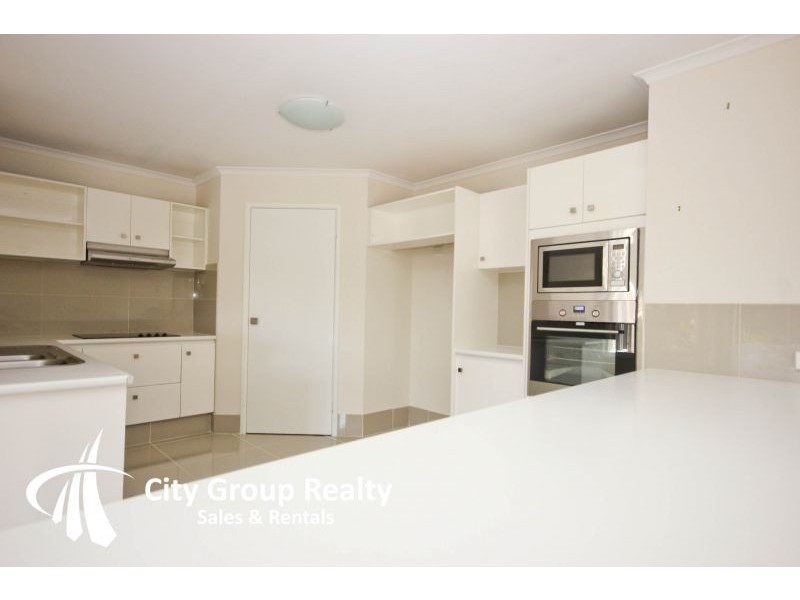23 Camberwell Circuit, Robina QLD 4226