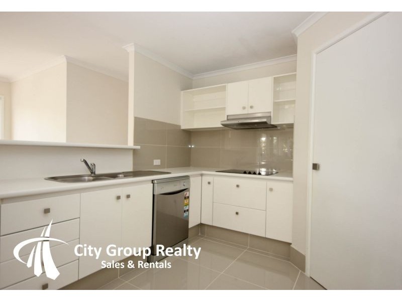 23 Camberwell Circuit, Robina QLD 4226