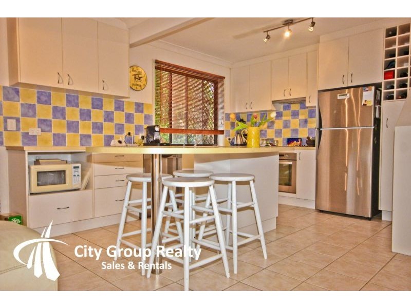 5/3 Cotinga Cresent, Burleigh Waters QLD 4220