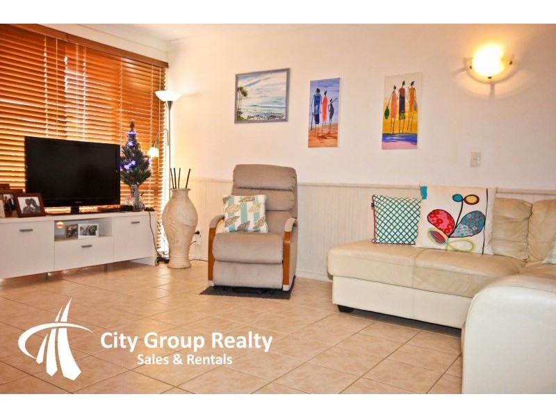 5/3 Cotinga Cresent, Burleigh Waters QLD 4220