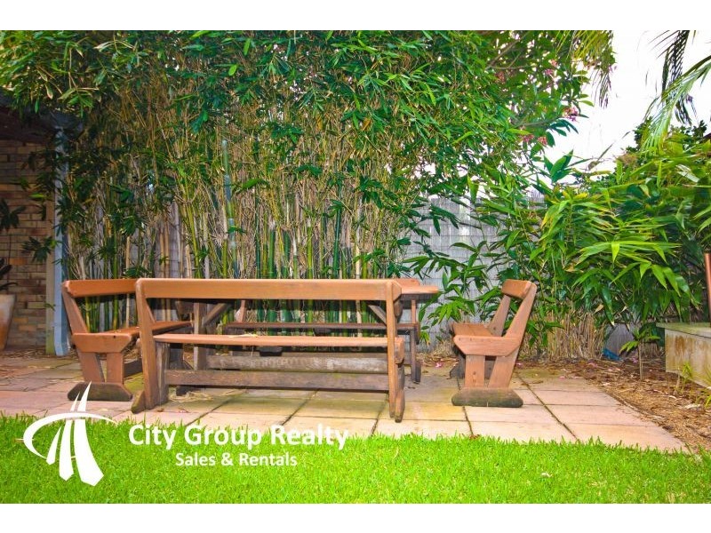 5/3 Cotinga Cresent, Burleigh Waters QLD 4220