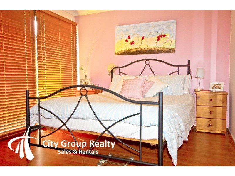 5/3 Cotinga Cresent, Burleigh Waters QLD 4220