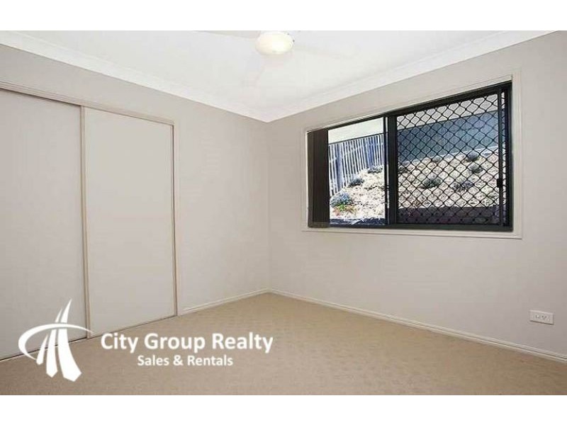 25 Glengarry Close, Highland Park QLD 4211