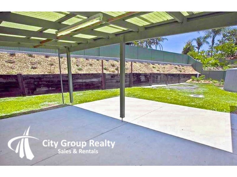 25 Glengarry Close, Highland Park QLD 4211