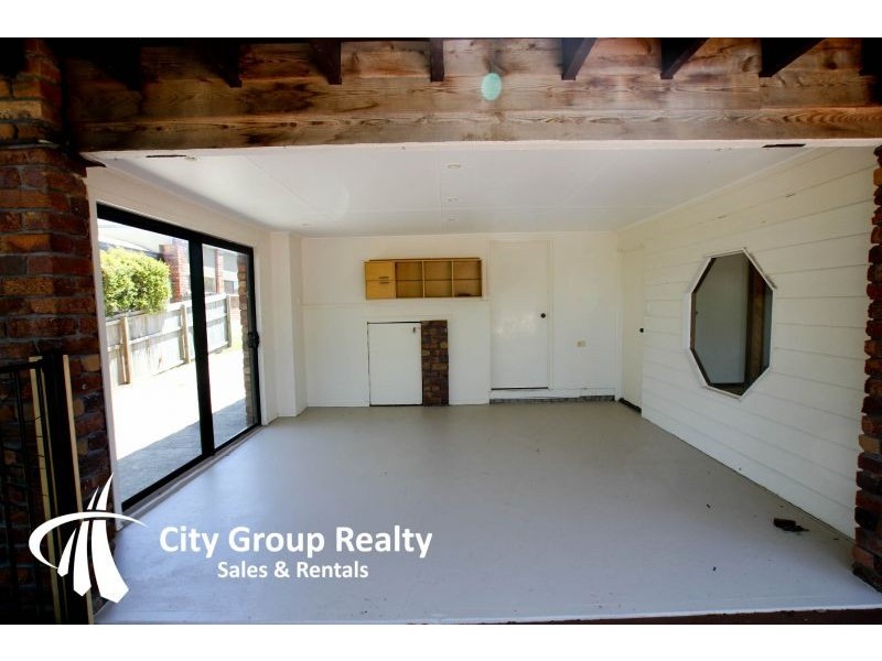 5 Murrumba Drive, Ashmore QLD 4214