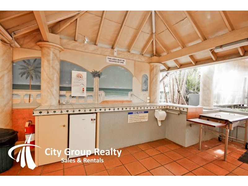 7 Mallana Street, Surfers Paradise QLD 4217