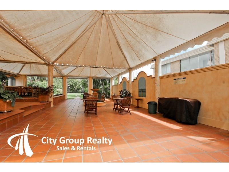 7 Mallana Street, Surfers Paradise QLD 4217