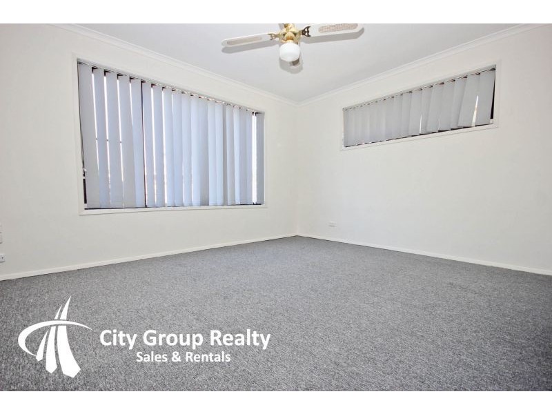 7 Cozens Way, Highland Park QLD 4211