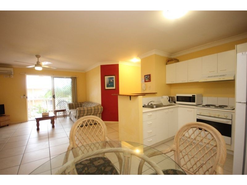 35 Palm Avenue, Surfers Paradise QLD 4217