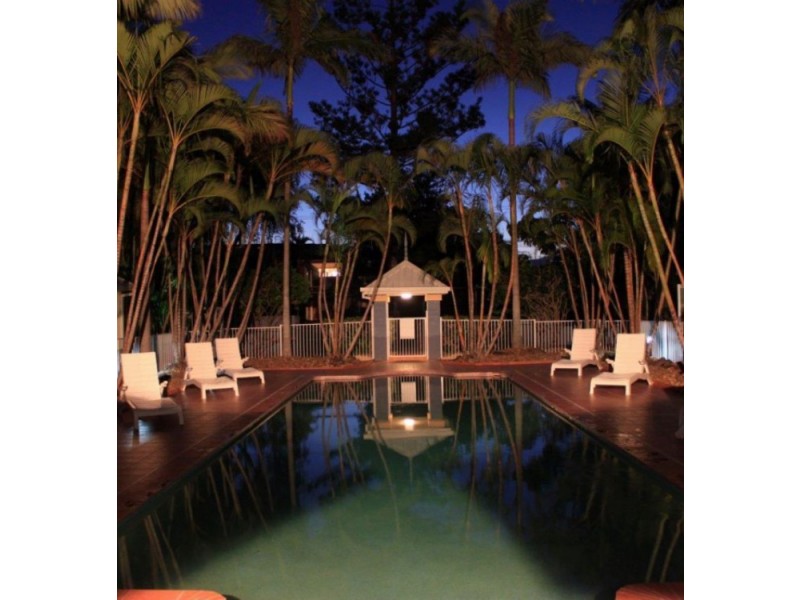 35 Palm Avenue, Surfers Paradise QLD 4217