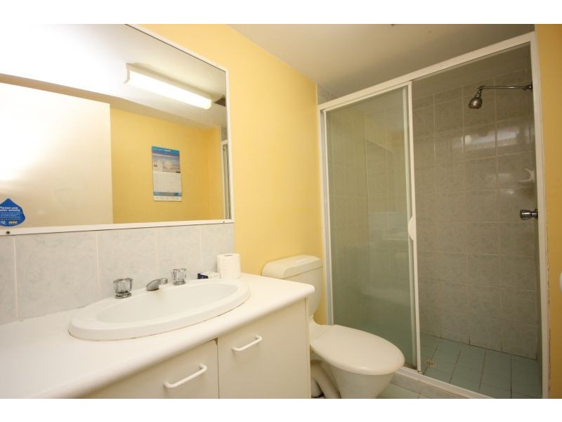 35 Palm Avenue, Surfers Paradise QLD 4217