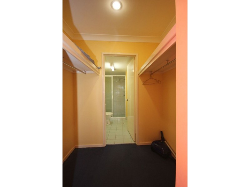 35 Palm Avenue, Surfers Paradise QLD 4217