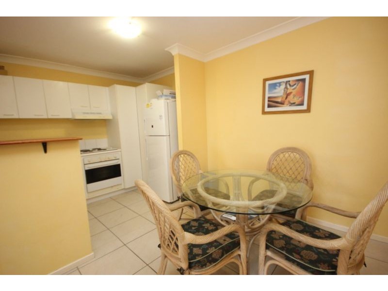 35 Palm Avenue, Surfers Paradise QLD 4217