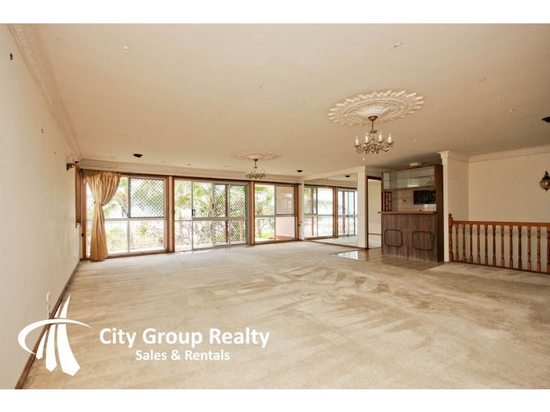 13A Jefferson Lane, Palm Beach QLD 4221