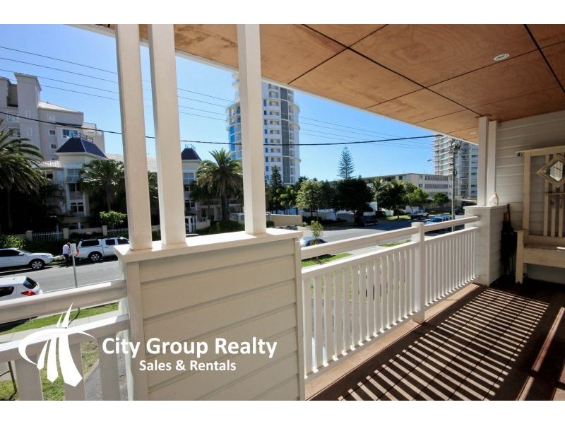 6/123 Old Burleigh Road, Broadbeach QLD 4218